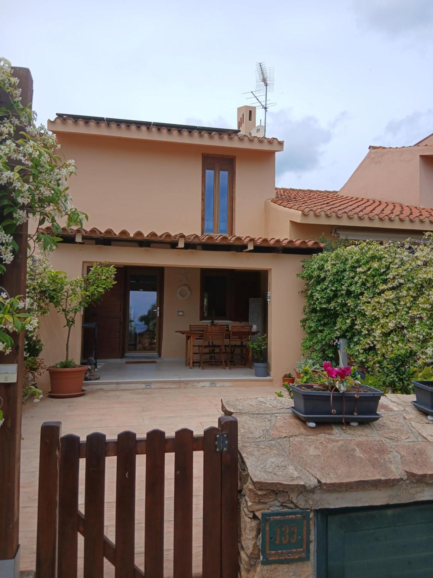 Ottiolu House Villa 50M From Beach 波尔托奥蒂罗卢 外观 照片